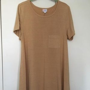 Size Large LuLaRoe Carly